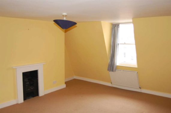 2 Bedroom Flat
